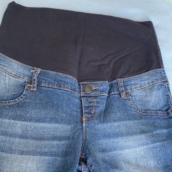Thyme Maternity Cropped Jeans size S - Picture 3 of 15